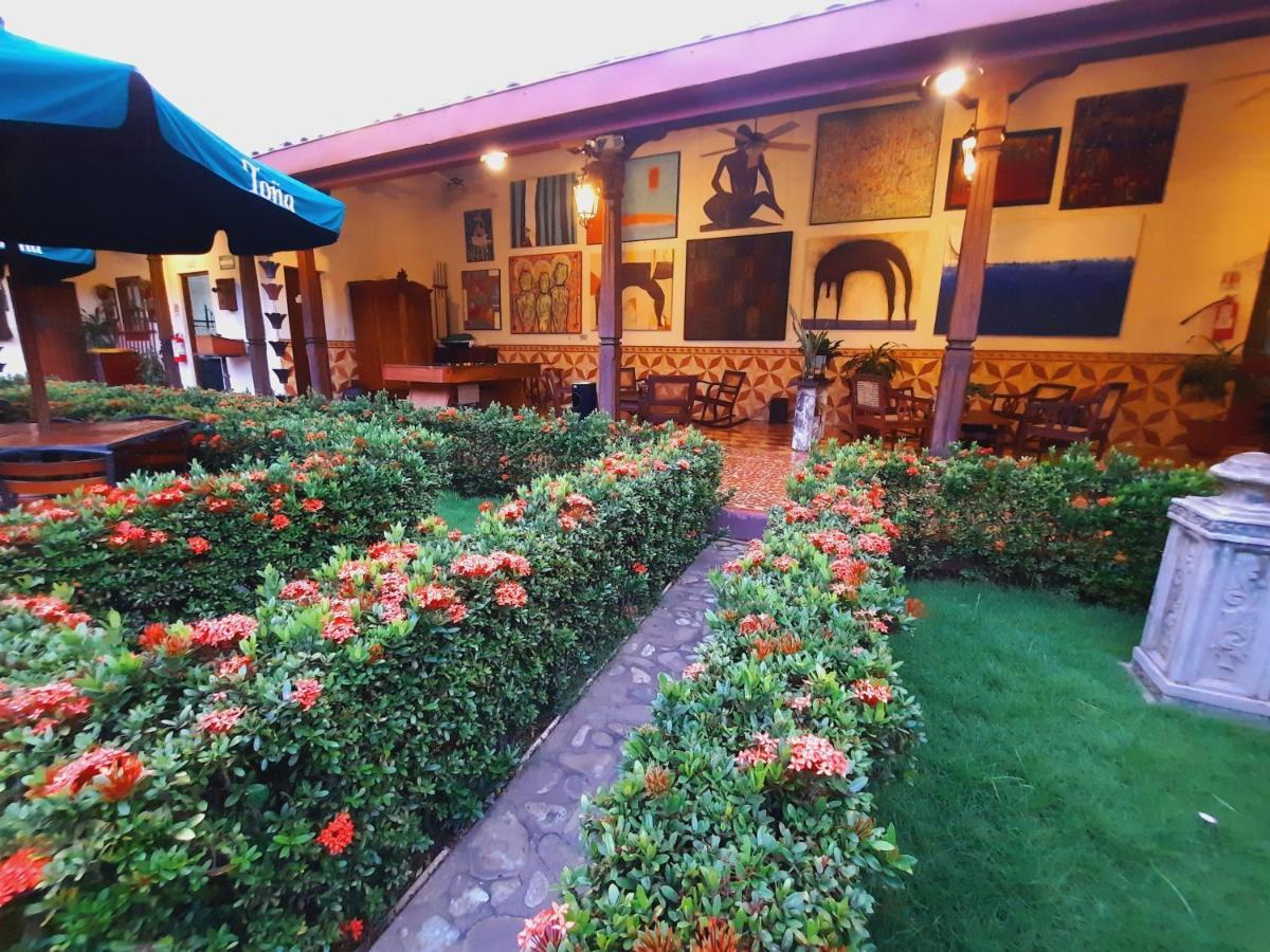 Hotel La Posada Del Doctor León Kültér fotó