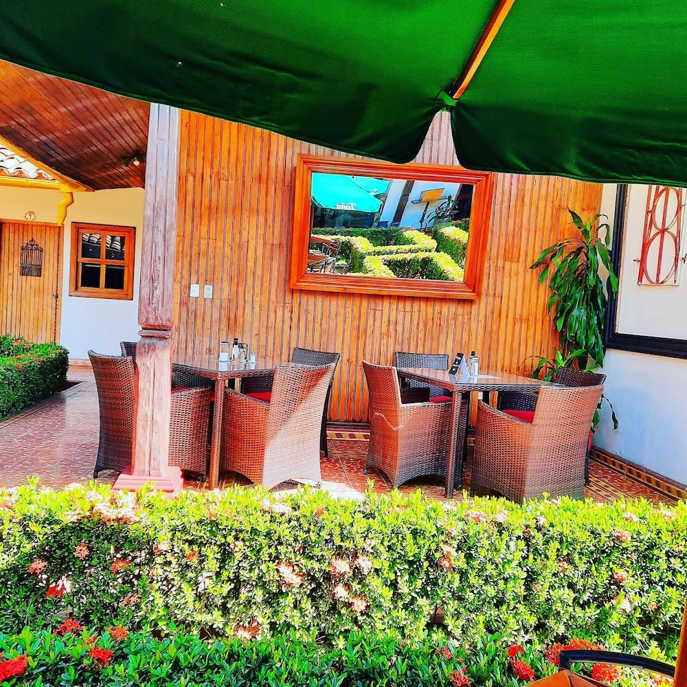 Hotel La Posada Del Doctor León Kültér fotó